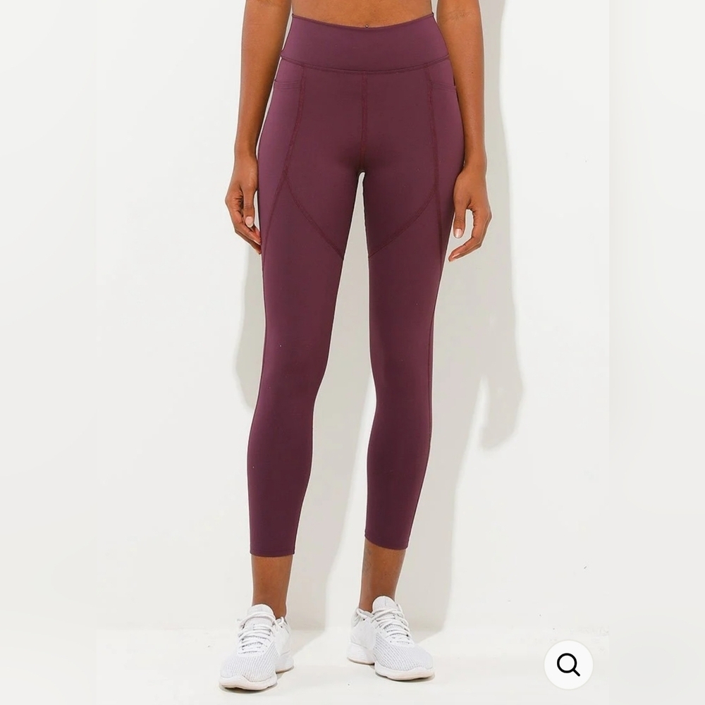 dona jo Cabernert Leggings NWT
